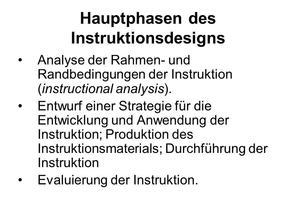 Der Mann trinkt und geht aus dem Heim weg